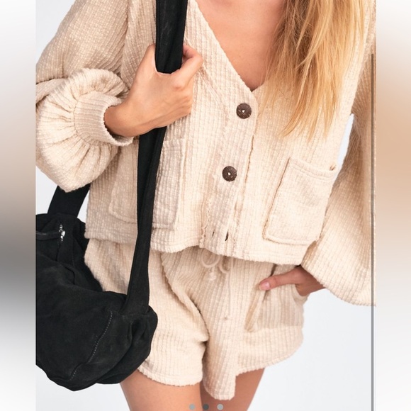 Free People Beach oasis Beige (au lait) Women's Shorts size XS. - Picture 8 of 9